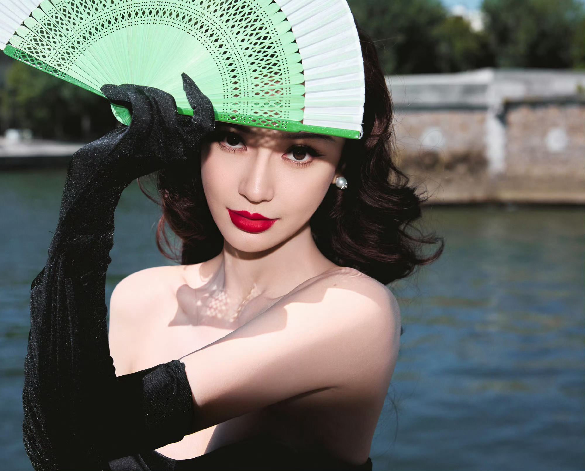angelababy的海外人气也这么牛👍 ​​​