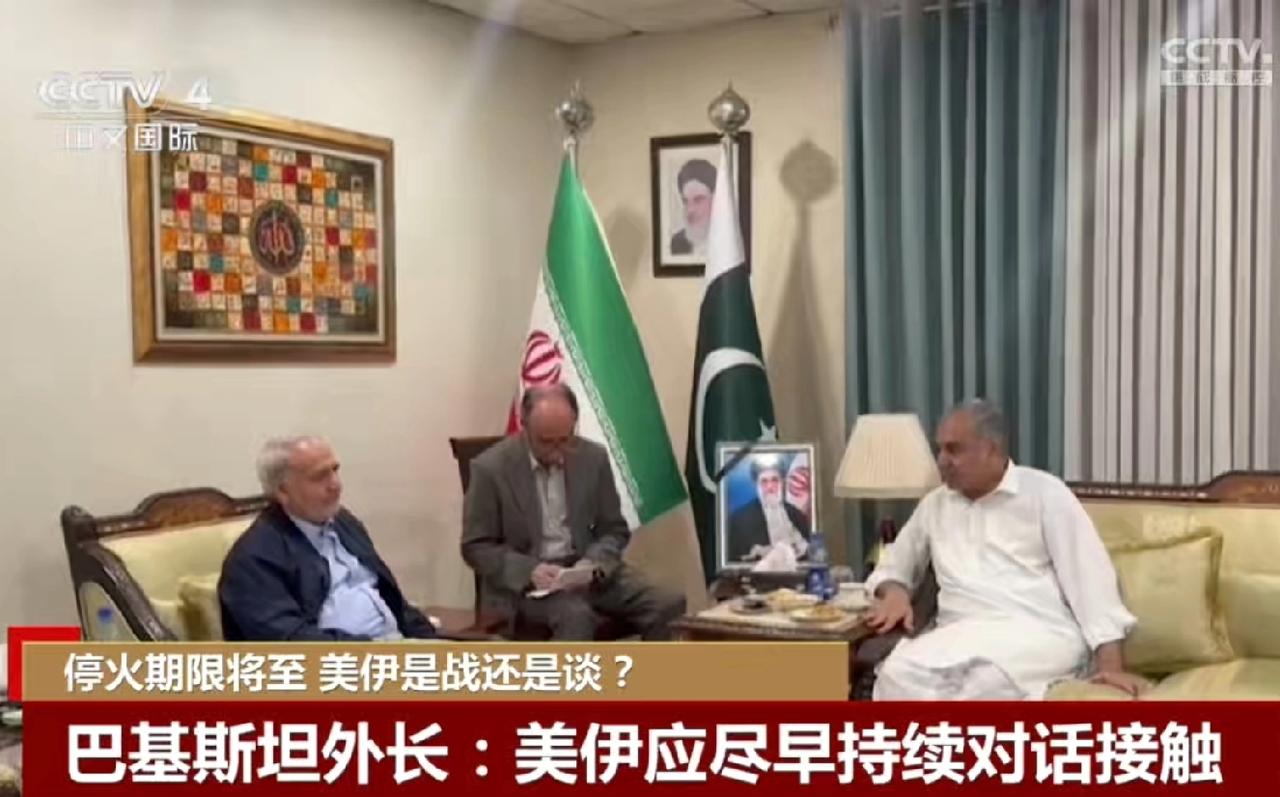 伊朗说伊朗走上谈判桌的最大障碍是美国对伊朗的海上封锁。
美国说与伊朗达成协议前，