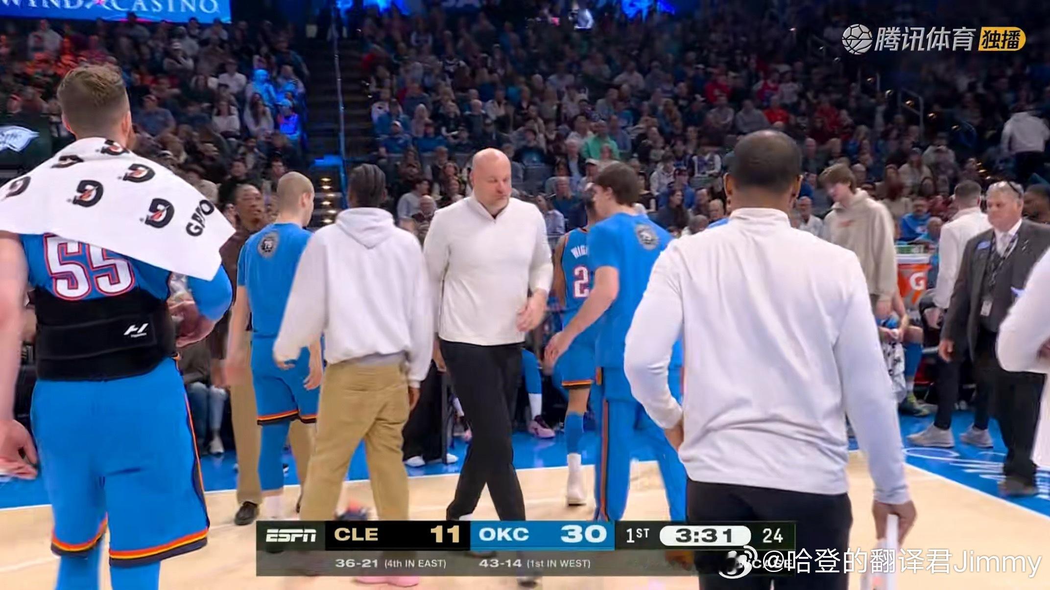 梅里尔连续2记三分打停雷霆，可骑士刚刚得分上双