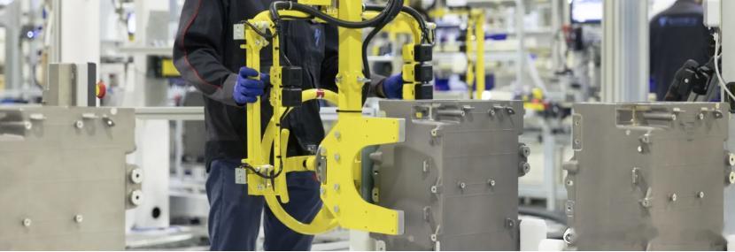 【米其林、佛瑞亚与Stellantis达成Symbio重组协议】米其林Stell