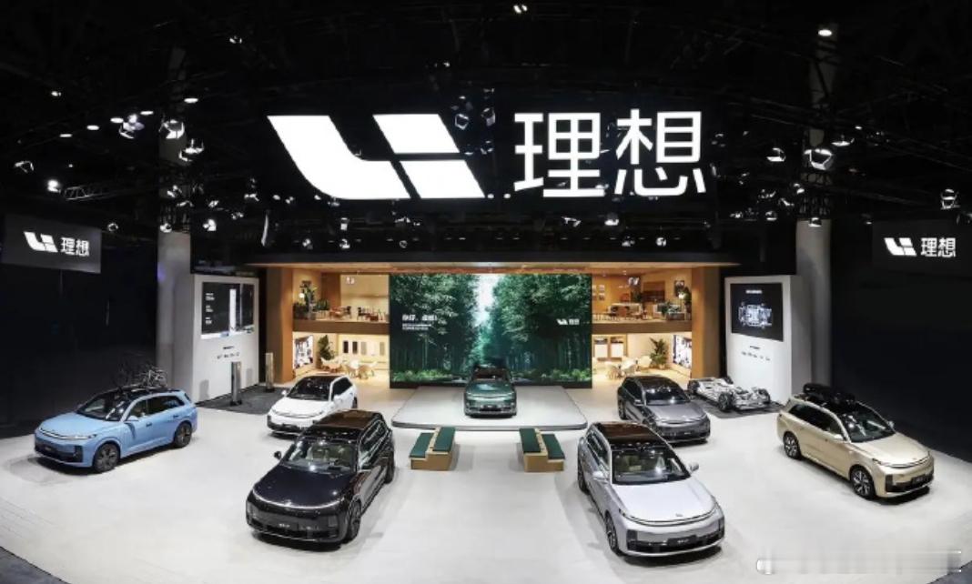 理想汽车自动驾驶部门大调整有报道称，理想汽车近期对其自动驾驶部门的组织架构进行了