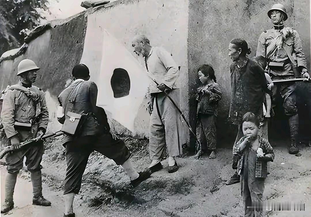 日寇暴行:南通栾家甸惨案

1943年9月17日午夜，从如皋周家湾据点出来三四十