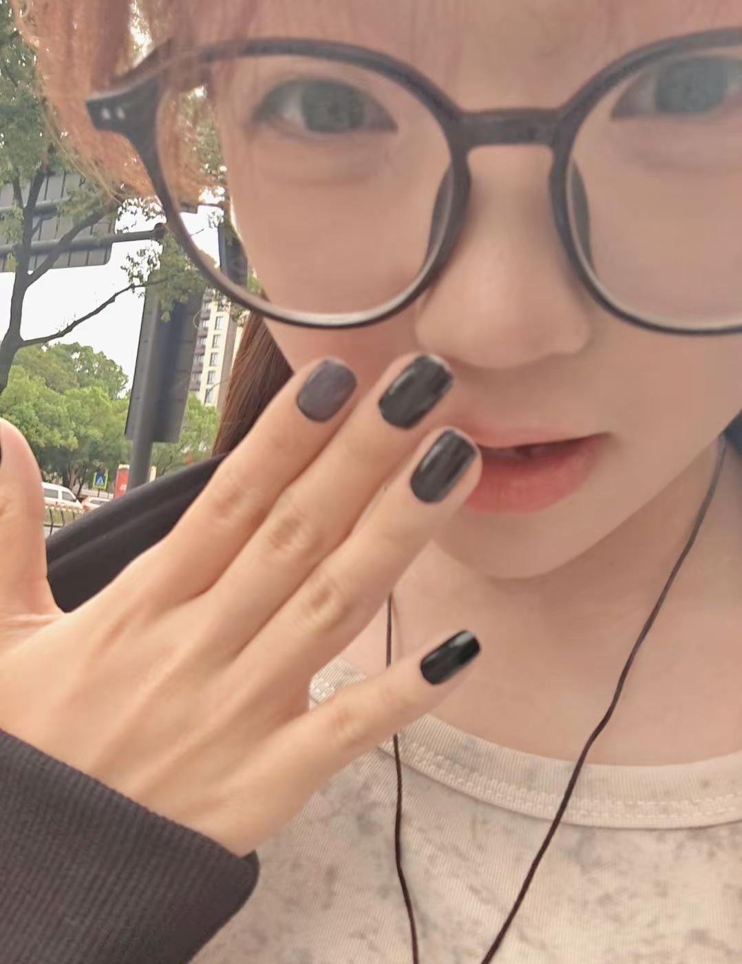 谁传我的瓜?有些人嘴巴怎么就那么欠?把你当朋友才把这事告诉你，结果你一转头就告诉