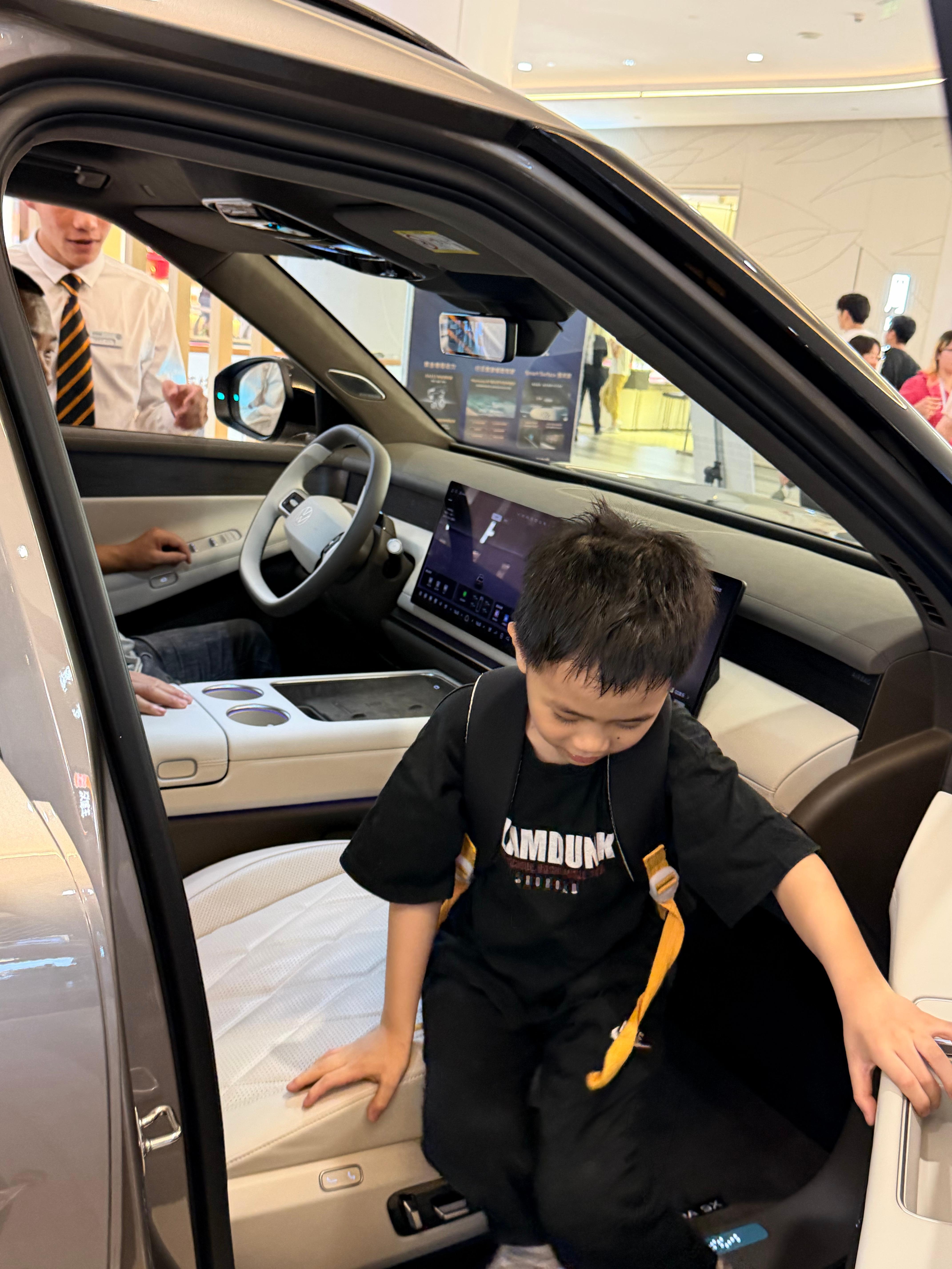 太像了！太像了！ 