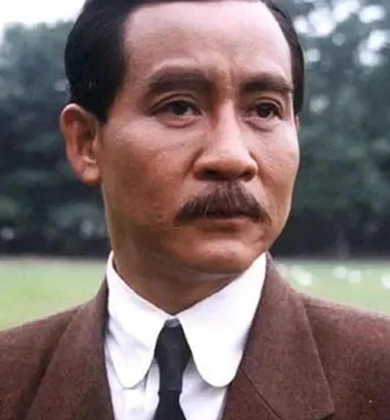 老艺术家真是超乎想象，以为他只能做特型演员，没想到多元化的演技是那么的令人佩服，