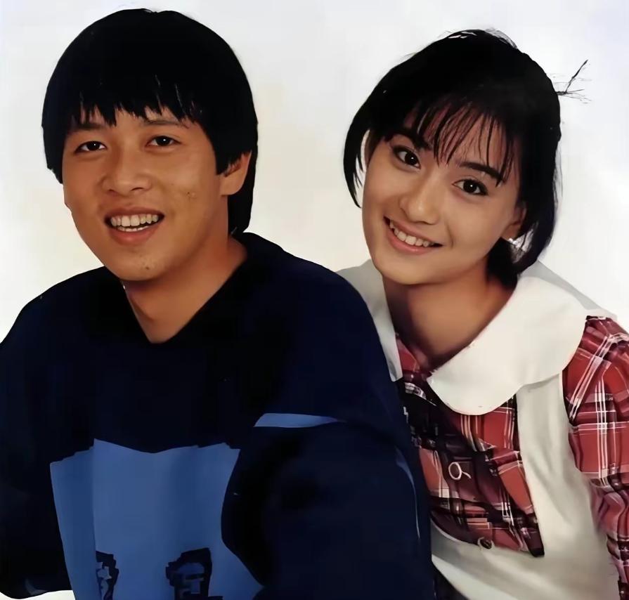 1997年张雨生车祸离世后，和他感情深厚的女友黄慧玲痛苦万分，她公开表示终身不嫁