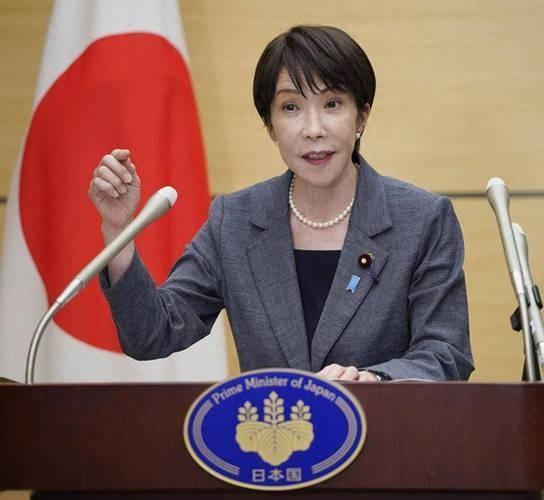 若中日开战，局面应是三打一，有两国定不甘落后，但，会引发世界大战，从现实诱因来看