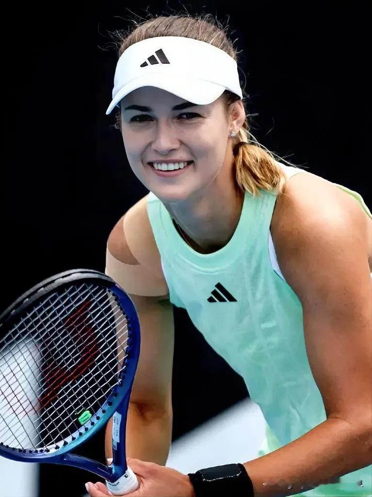 郑钦文比赛时间预告:
2024澳大利亚网球公开赛女子单打1/4决赛，中国选手郑钦