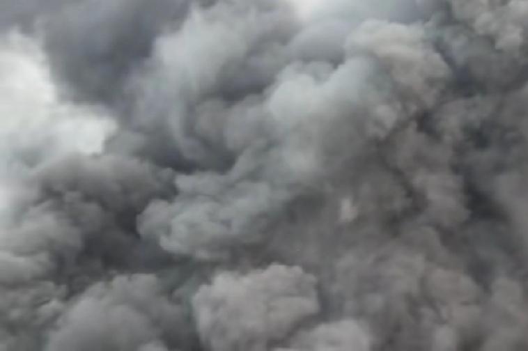 深圳比亚迪火灾：一场突发火情，扯出制造企业外包安全管控的真问题
 
深圳比亚迪发