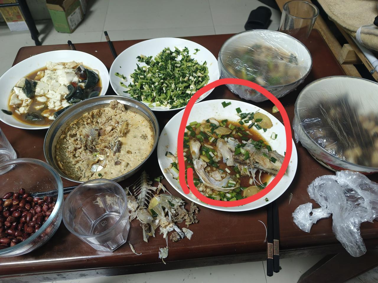 这东西，鱼~明天不能吃了[what]
我说活了大半辈子了，没听说过[捂脸]