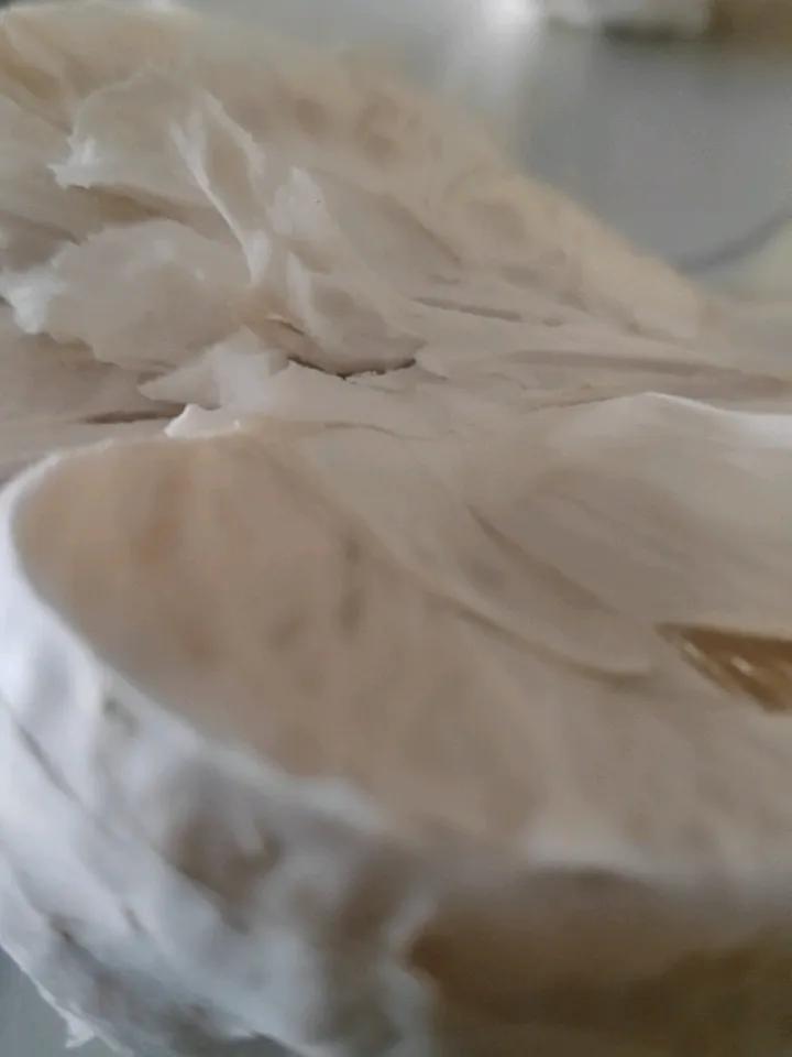 你的工资能够满足日常开销吗 现在大家的工资够日常开销吗？我刚入社会不久，工资也就