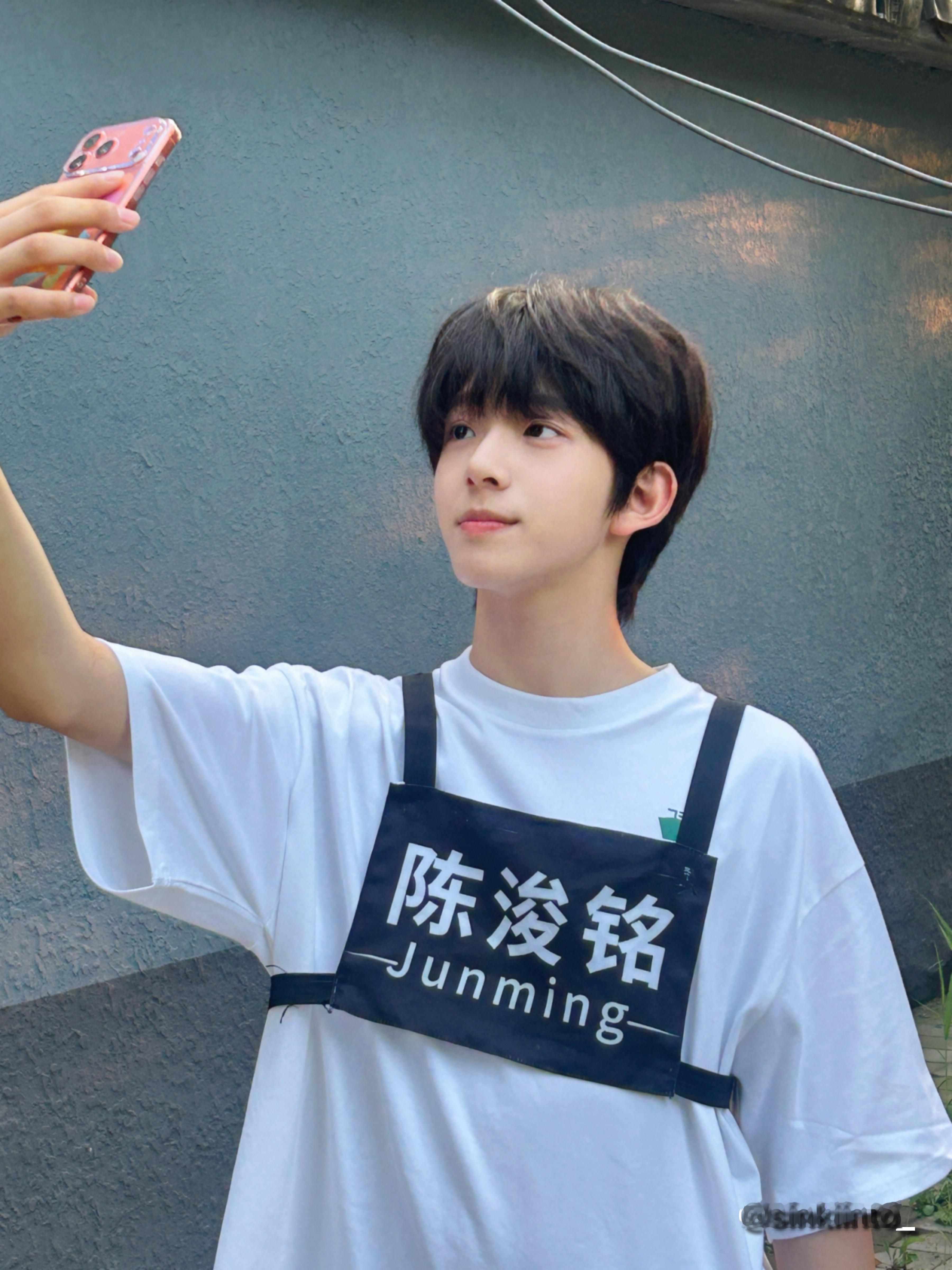小狗小狗 