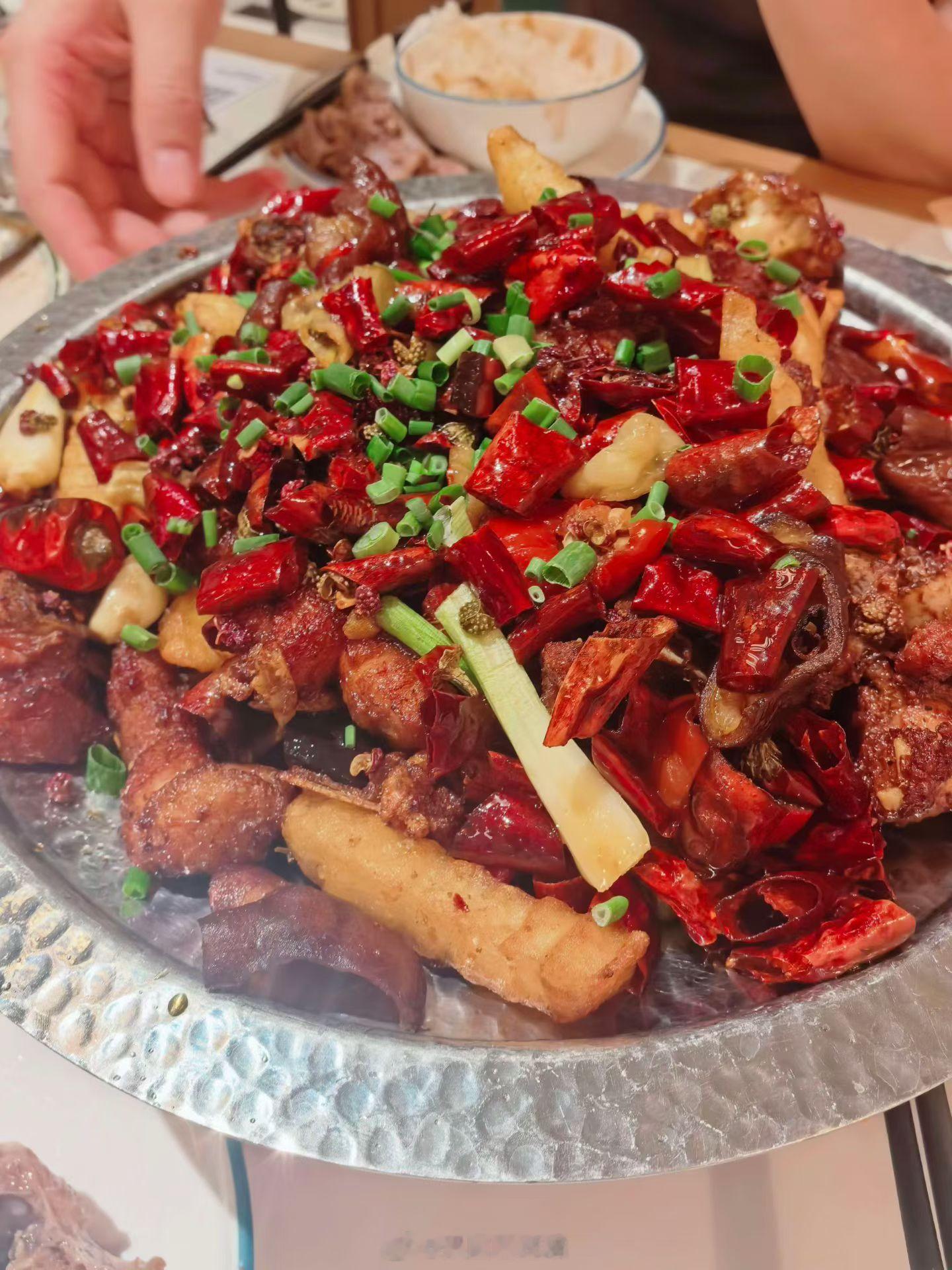 来吧深夜食堂来了，大晚上的饿了，吃饱了睡的好[微风][微风] ​​​