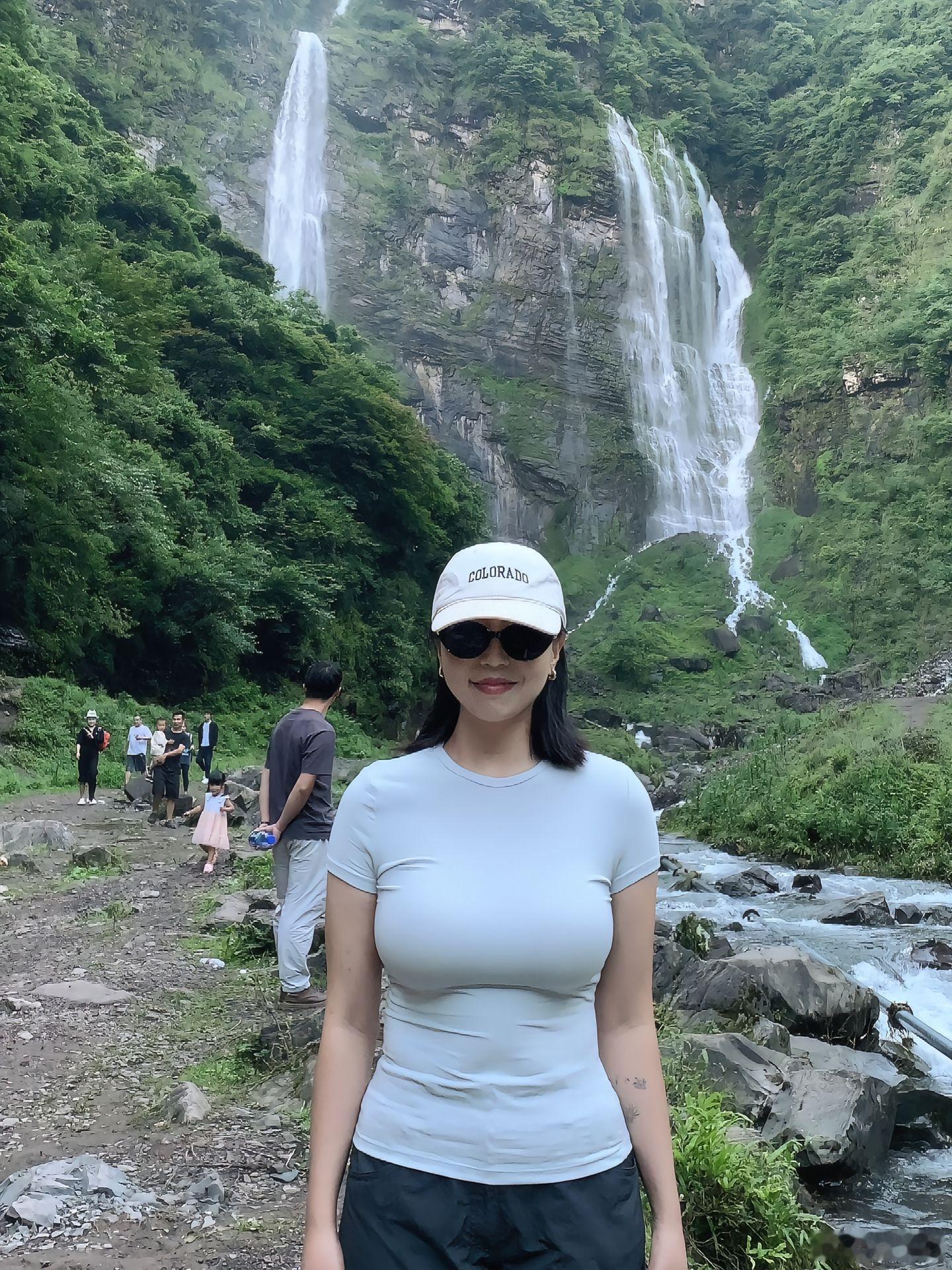 山不见你，你自去见山 ​​​