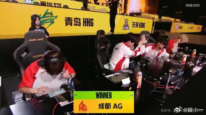 AG单局12淘汰吃鸡花花十夺MVPAG全员发挥都在线，决赛圈处理得干净又漂亮，1