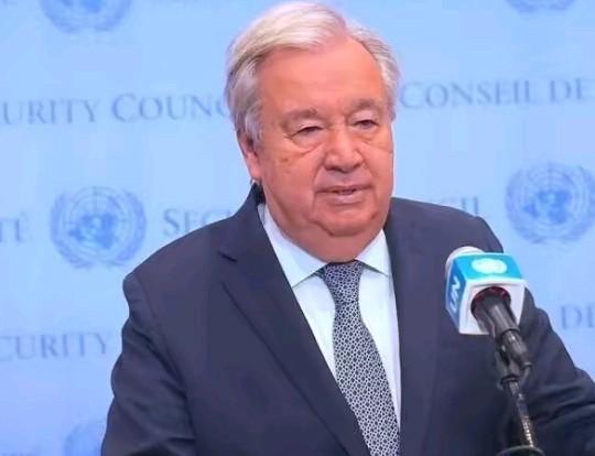 联合国重磅表态：俄乌双向打击平民设施，均违反国际法必须停止。当地时间10月7日，