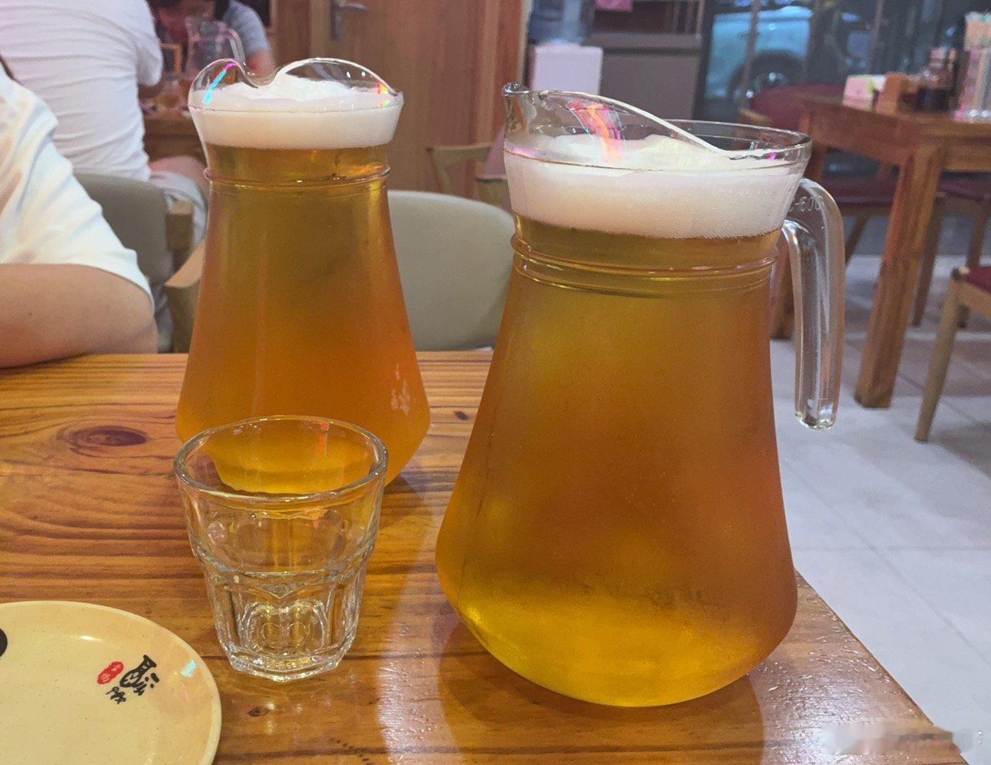 来青岛就是要喝啤酒 ​​​