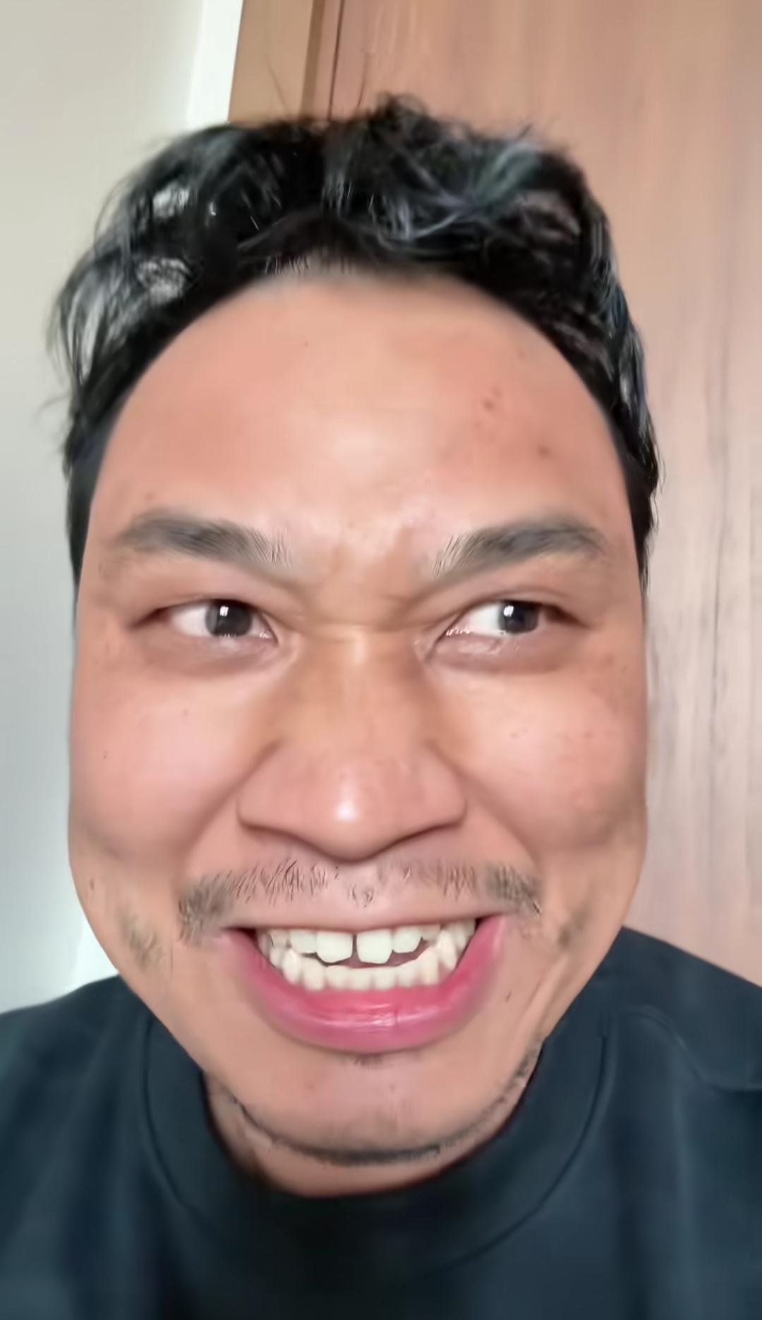 大曾子今天早上翻红了，

事情是这样的，大曾子给自己定了个死规矩，账户里那30万