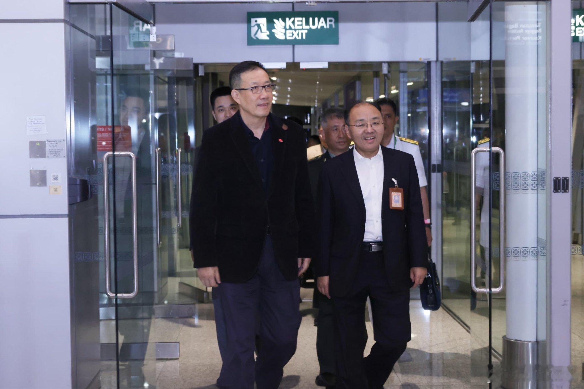 中美国防部长会谈台海两岸统一是不可阻挡的大势 10月31日上午，正在马来西亚出席