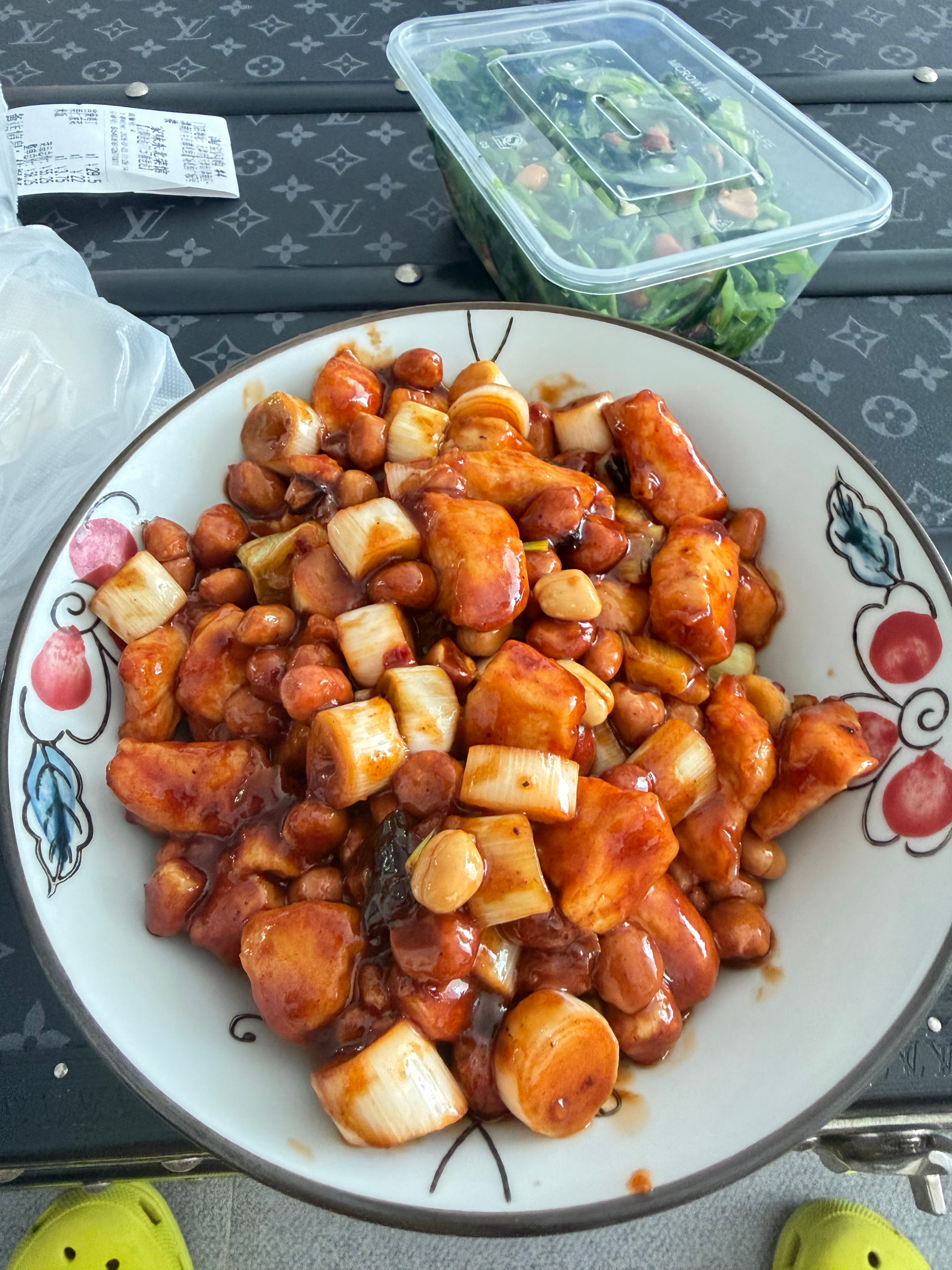 这家东北菜的宫保鸡丁真的好好吃🤤 