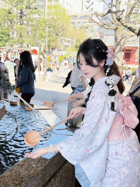 🇯🇵✮⋆˙来浅草寺洗手了  ❛‿˂̵✧