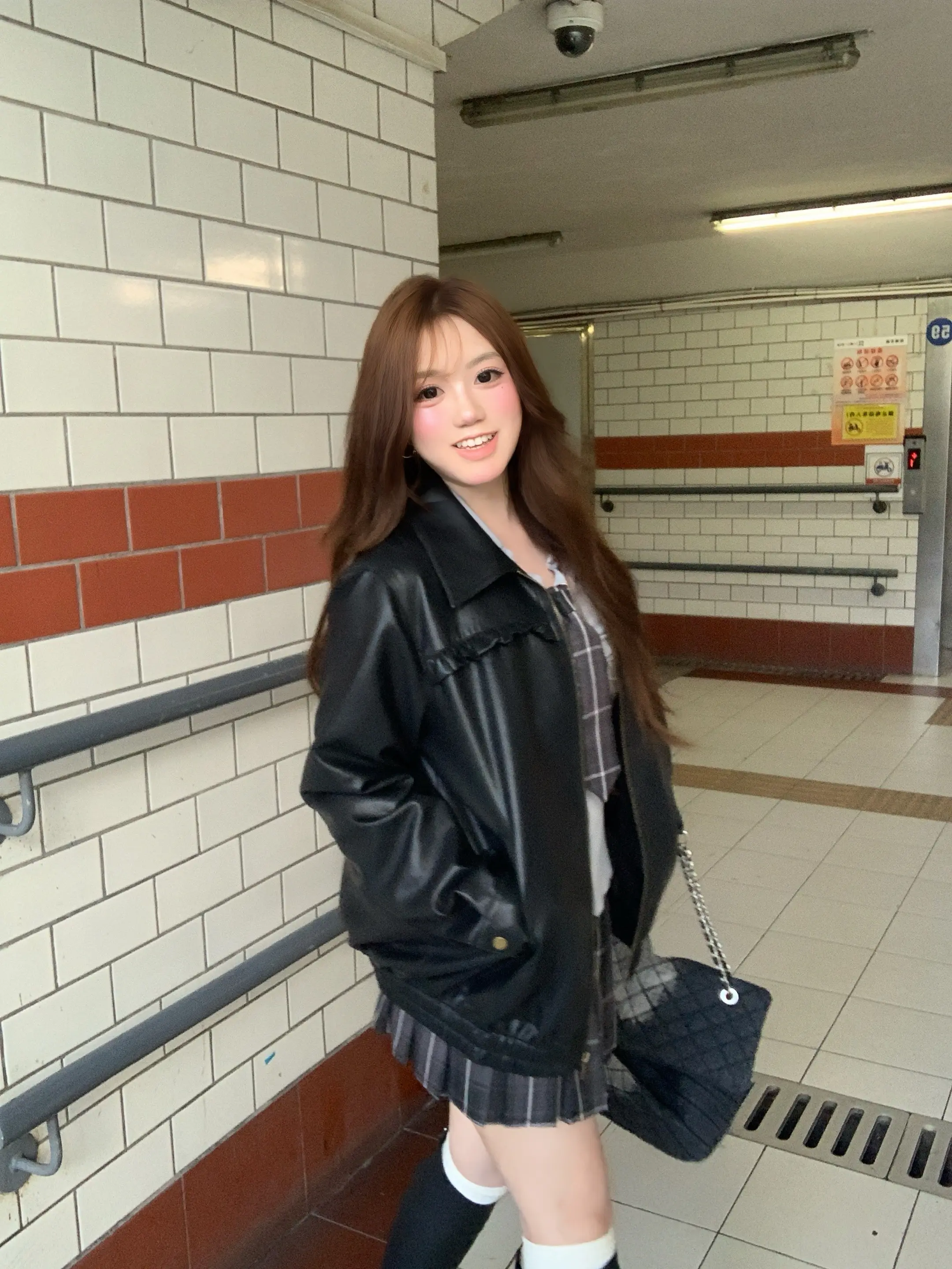 地铁ootd 微胖女生穿搭 135斤微胖穿搭 微胖秋冬穿搭
