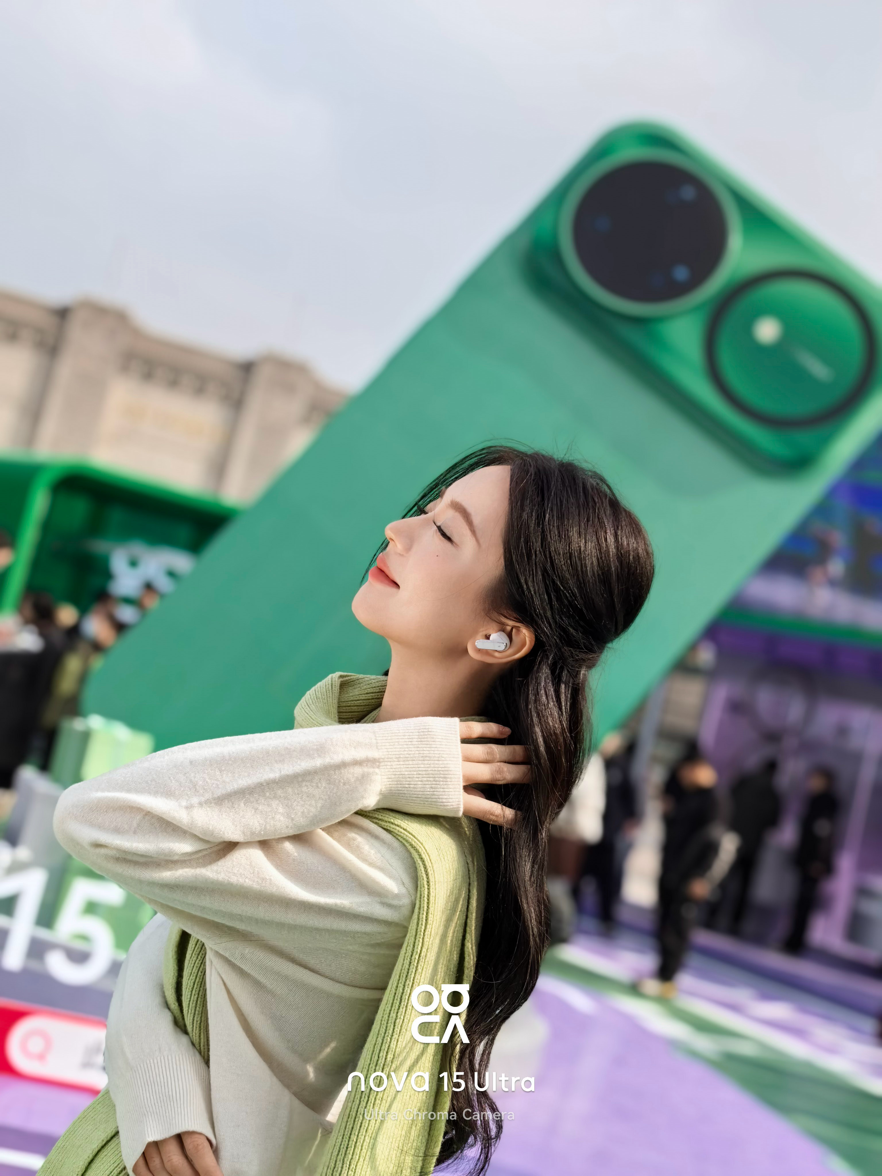 2025最后一件值得记录的事 昨晚在上海的 nova 预热派对，最打动我的是那种