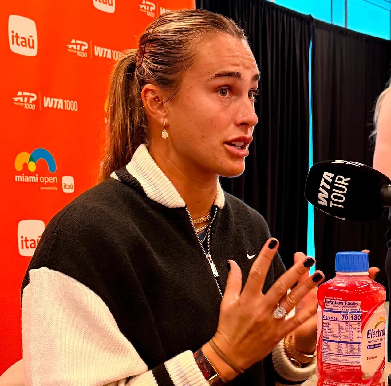 哇！萨巴伦卡猛烈抨击迪拜1000赛赛事总监Salah Tahlak上个月就她从其