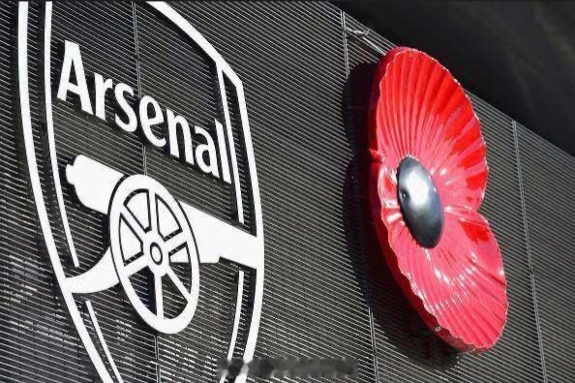 内维尔：实在看不出有什么能阻止阿森纳夺冠，除非他们自己掉链子，过去三个赛季我都预