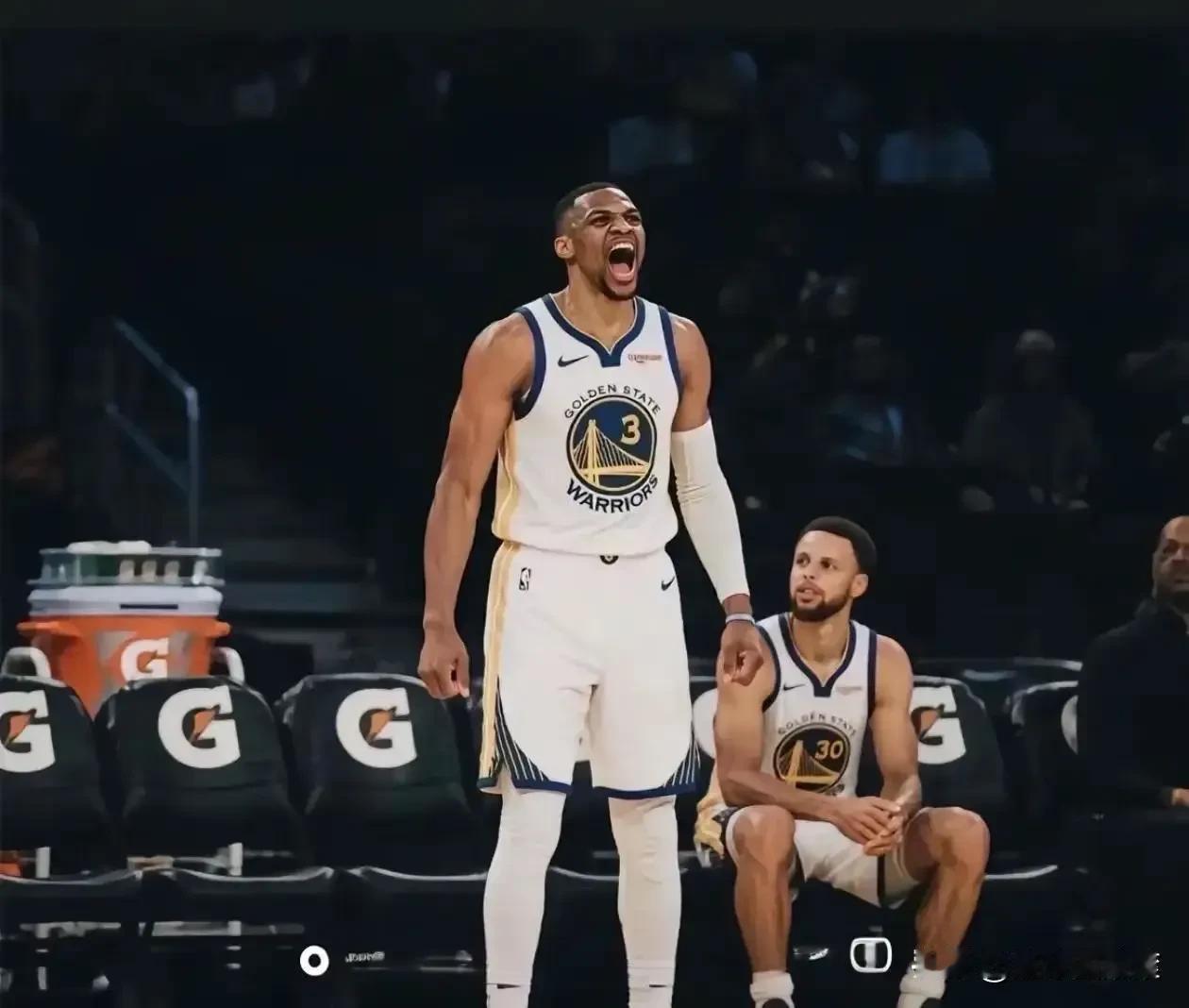 好奇怪！

现在的NBA，竟然讲究落叶归根！

按理说一个商业联盟、赚钱才是最重