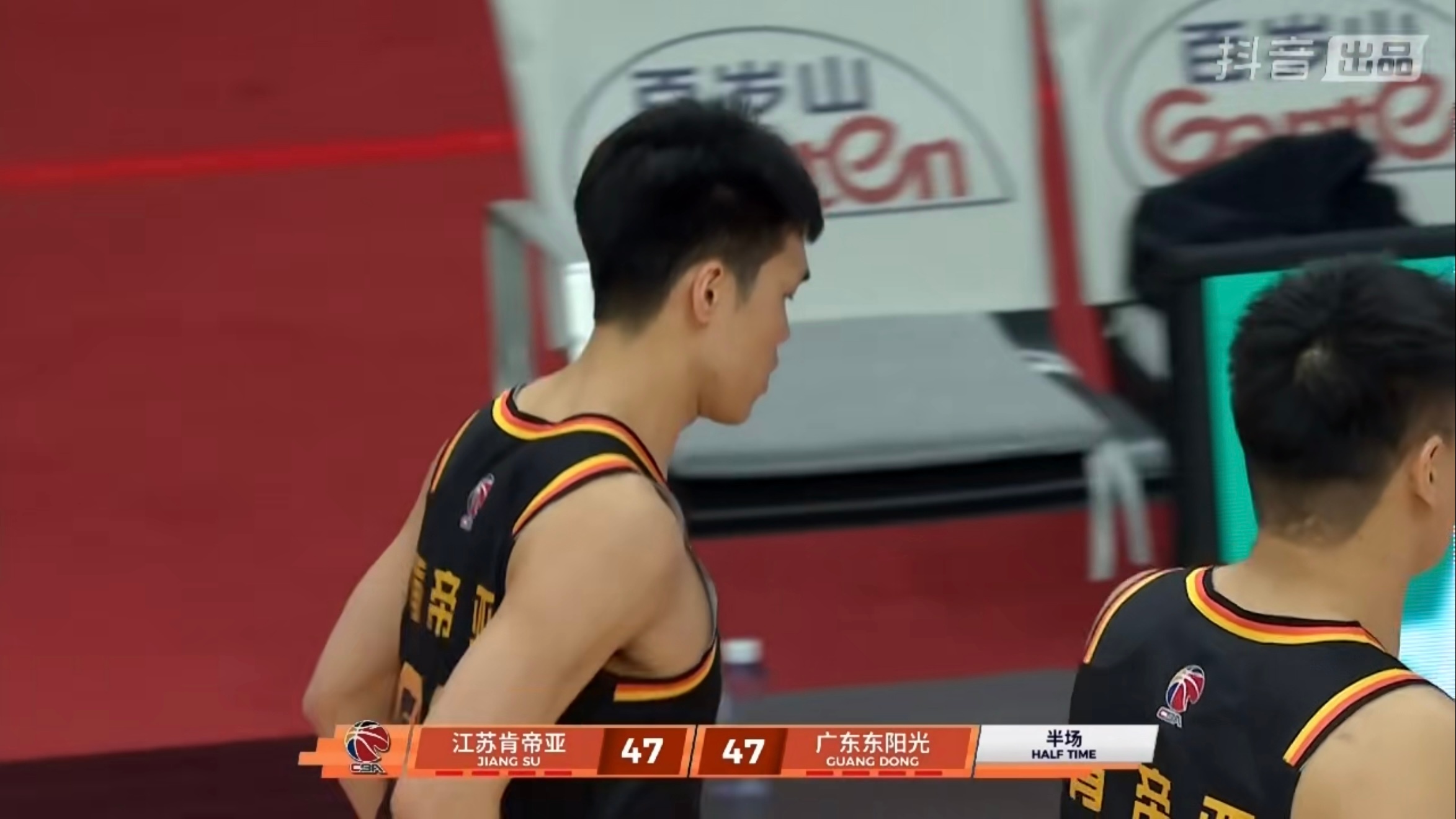 崔永熙进三分庞峥麟进三分徐杰进三分庞峥麟进三分江苏男篮vs广东男篮