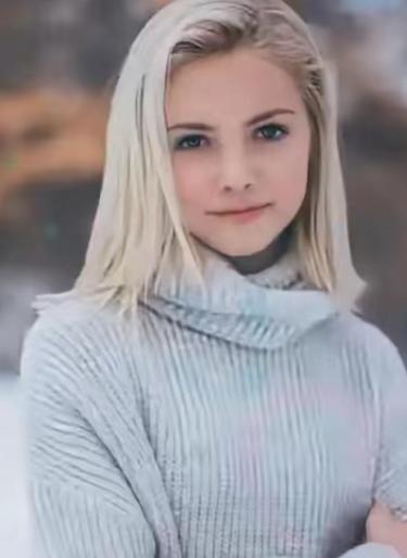 说的直接一点，现在的乌克兰并没有咱们想象的那么可怜，就算乌克兰的街上全是寡妇，只