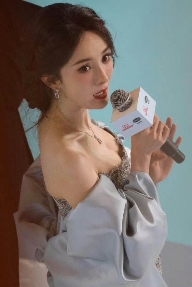 杨幂复古辣妹杨幂杨幂辣妹明星