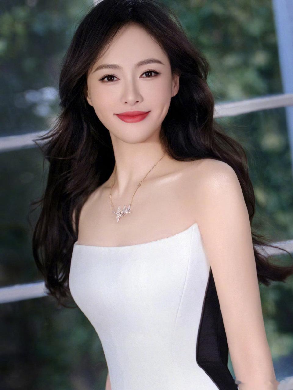 唐嫣工作室又在陷害唐嫣了，是不是对家派来的卧底。 ​​​