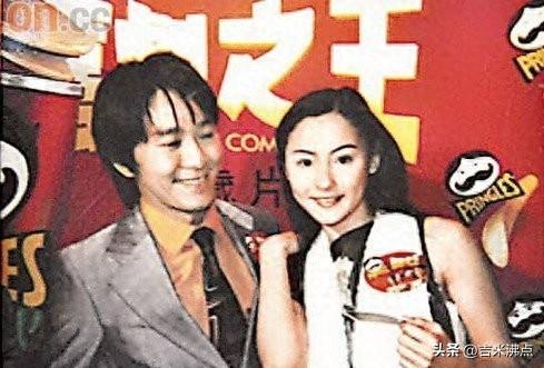 张柏芝晒旧照，周星驰沉默21年，一张片场照到底在等什么？
今天看到张柏芝发了张《