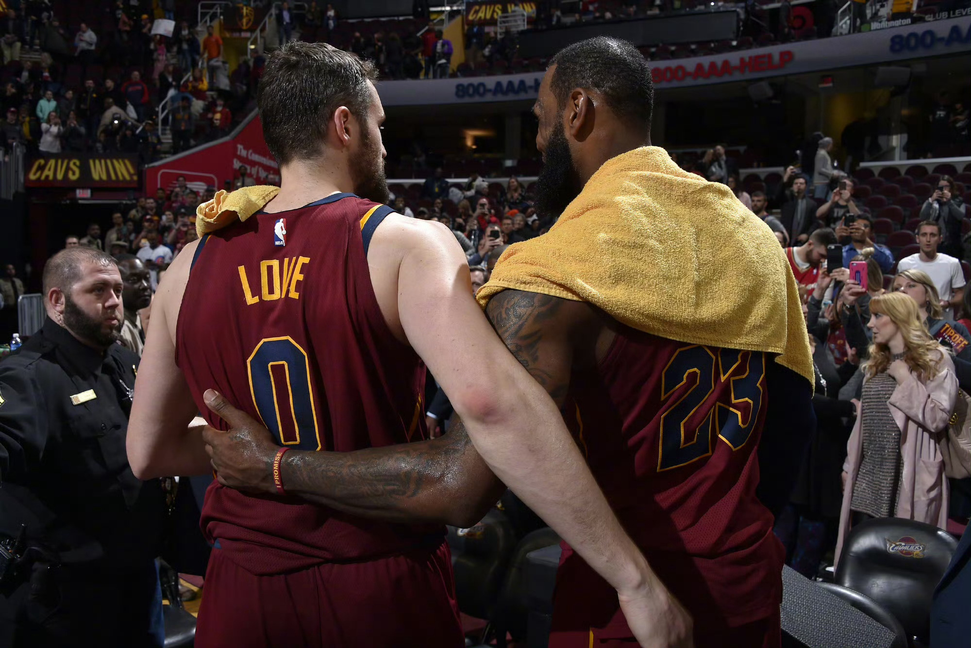 随着比尔、利拉德等纷纷被买断，据NBA知名记者Marc stein报道：乐福在被