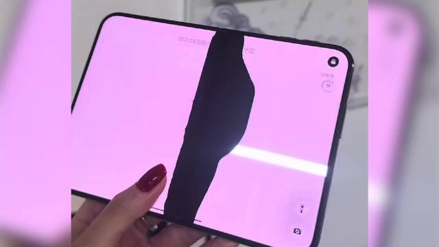 iPhone Duo 屏幕开裂的原因找到了 ​
