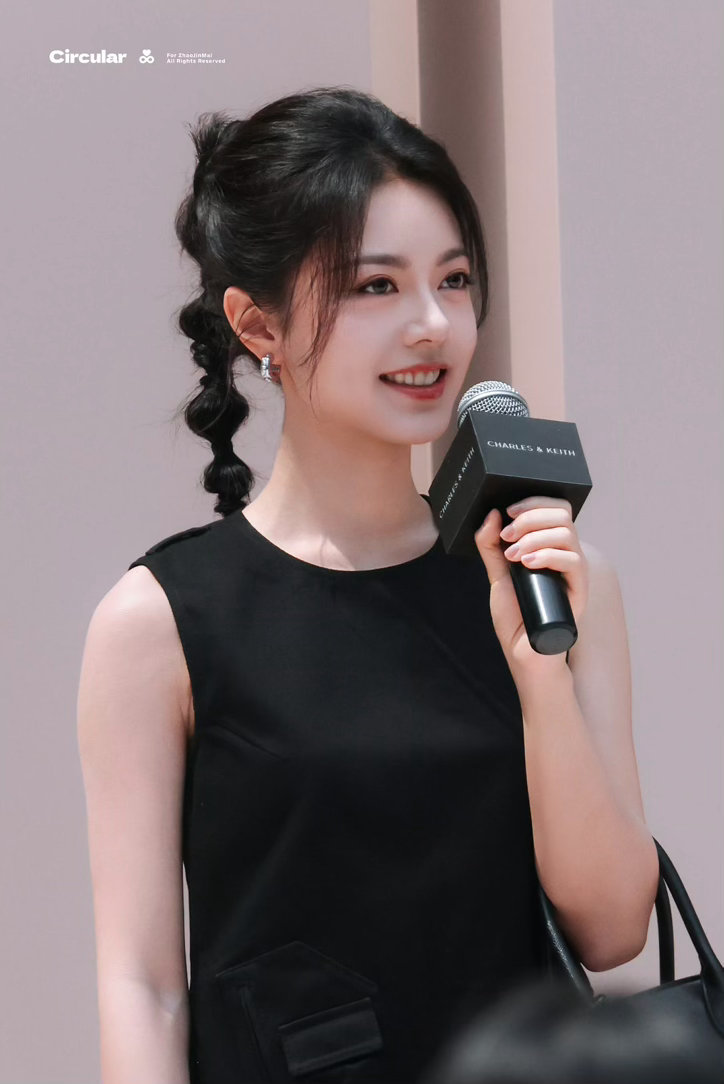 赵今麦  zjm赵今麦再来一次zjm赵今麦孟欣悦“春风过江南赠予一片夏，秋风过梧