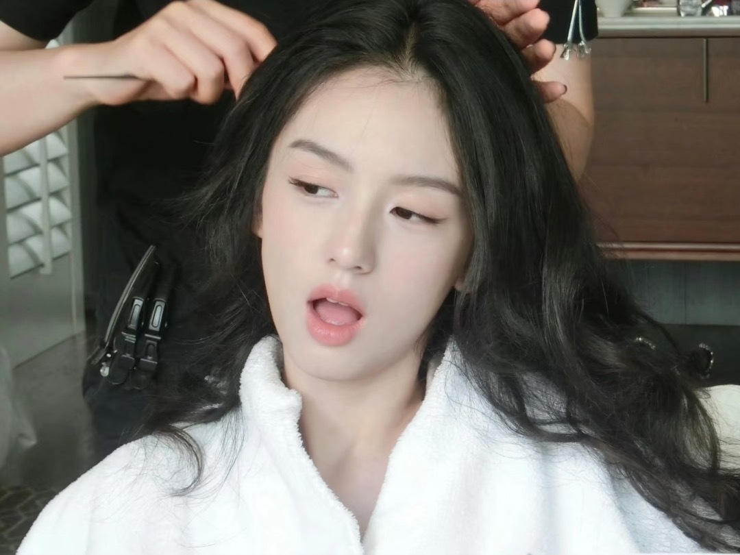 又怎么了，我的大小姐ꉂ  ᳐ ´ ᗜ `   ᳐ฅ 