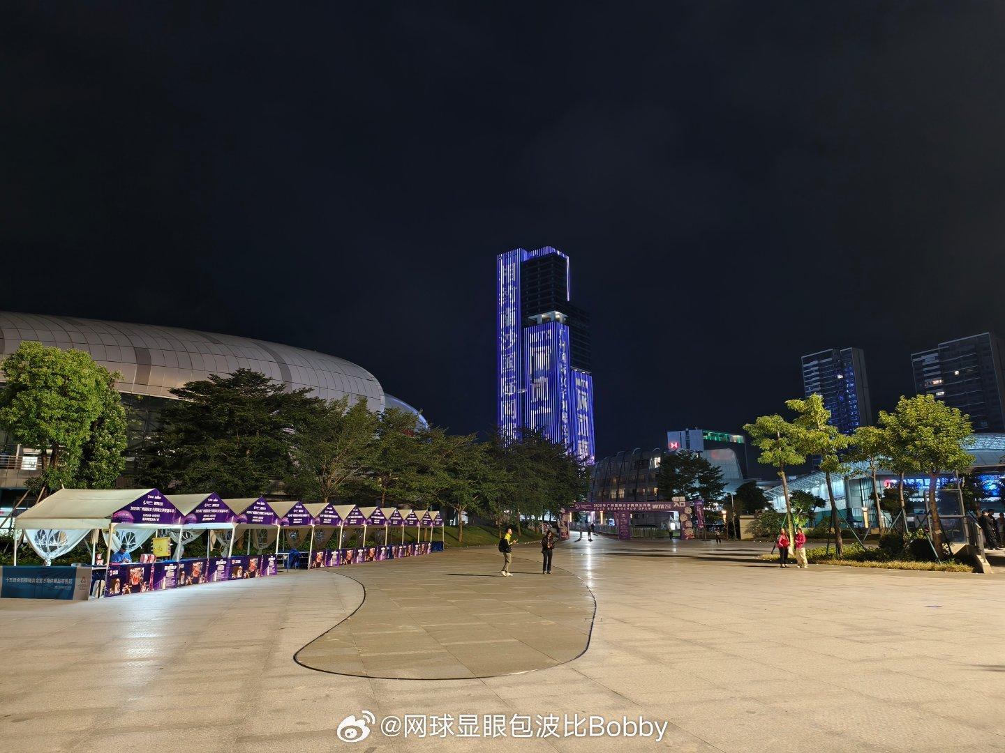 广州国际女子网球公开赛 今日所有比赛因雨取消☔广网2025网球talking大会