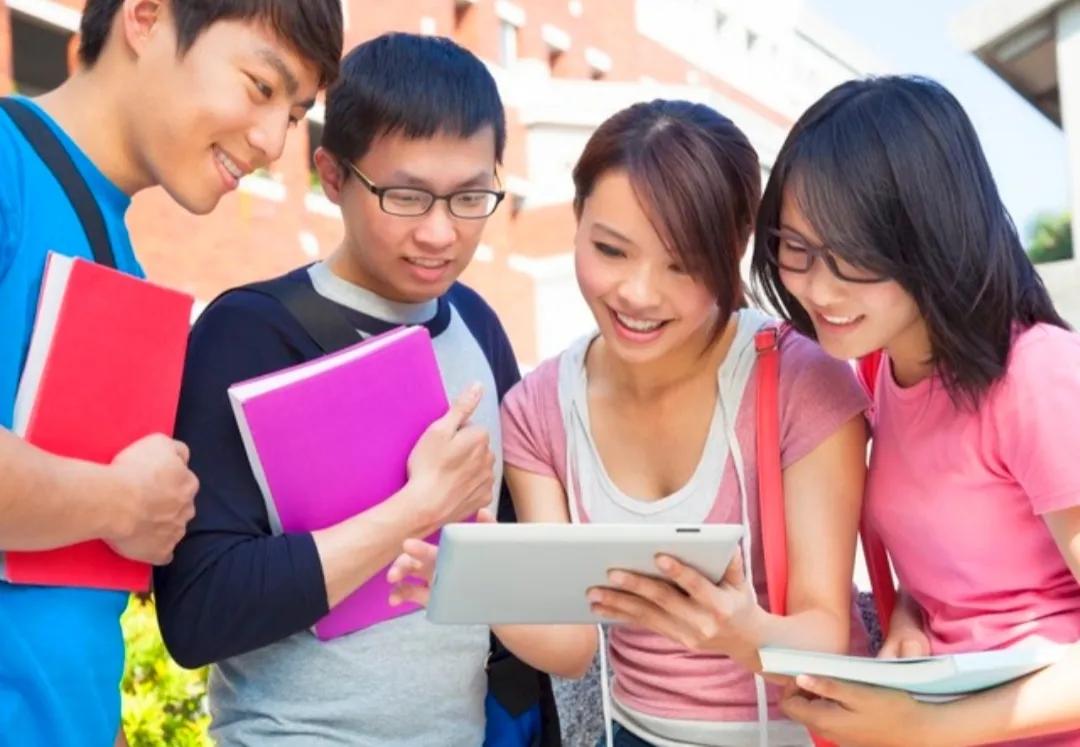 #记录我的9月生活#南京大学计算机科学与技术专业研究生的起薪会因多种因素存在差异