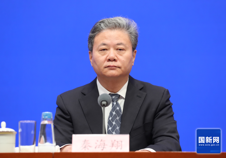 住建部副部长答封面新闻：推动建立以居民为主体的历史街区保护机制｜提问部长