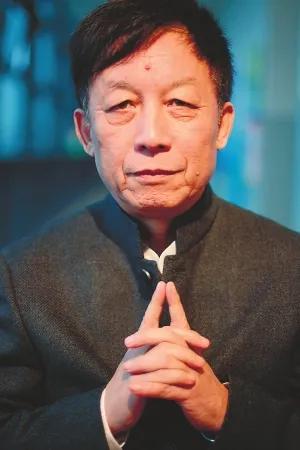 易中天先生认为，上海是中国最伟大的城市，中国有多少大事在上海做的呀！伟大的鲁迅先