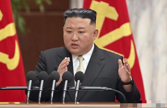 就在刚刚，
金正恩公开做出一个重大承诺，提到了中国。 

据朝鲜媒体今天报道，朝