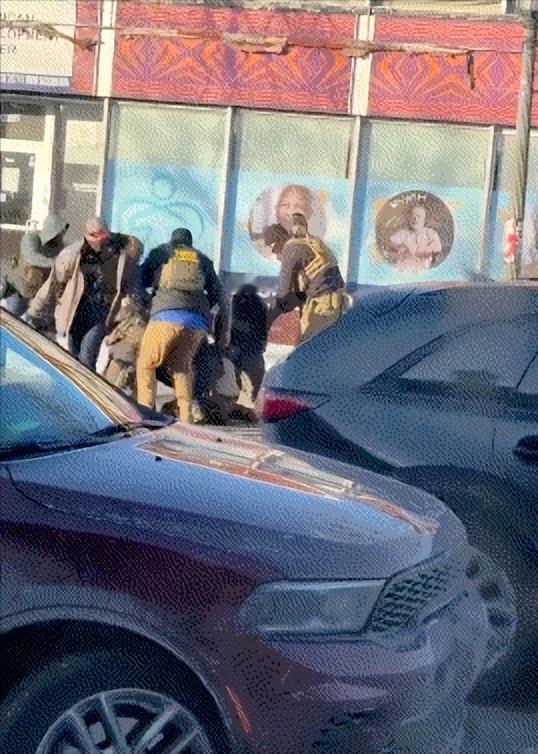 特朗普的话引众怒！明尼阿波利斯又出事了，这座之前因为弗洛伊德事件闹得沸沸扬，如今