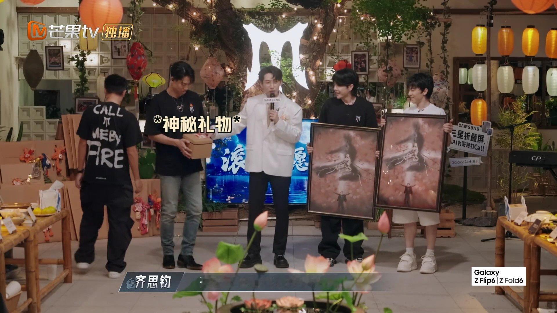 #黑泽良平收到陶瓷版虞姬# 太用心了披荆斩棘，送给黑泽良平的舞台礼物是虞姬的陶瓷