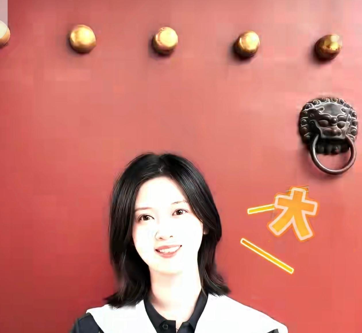 一件适合夏天的上衣，面料才是核心关键。实测体验下来，纵型科技面料表现很亮眼，拉伸