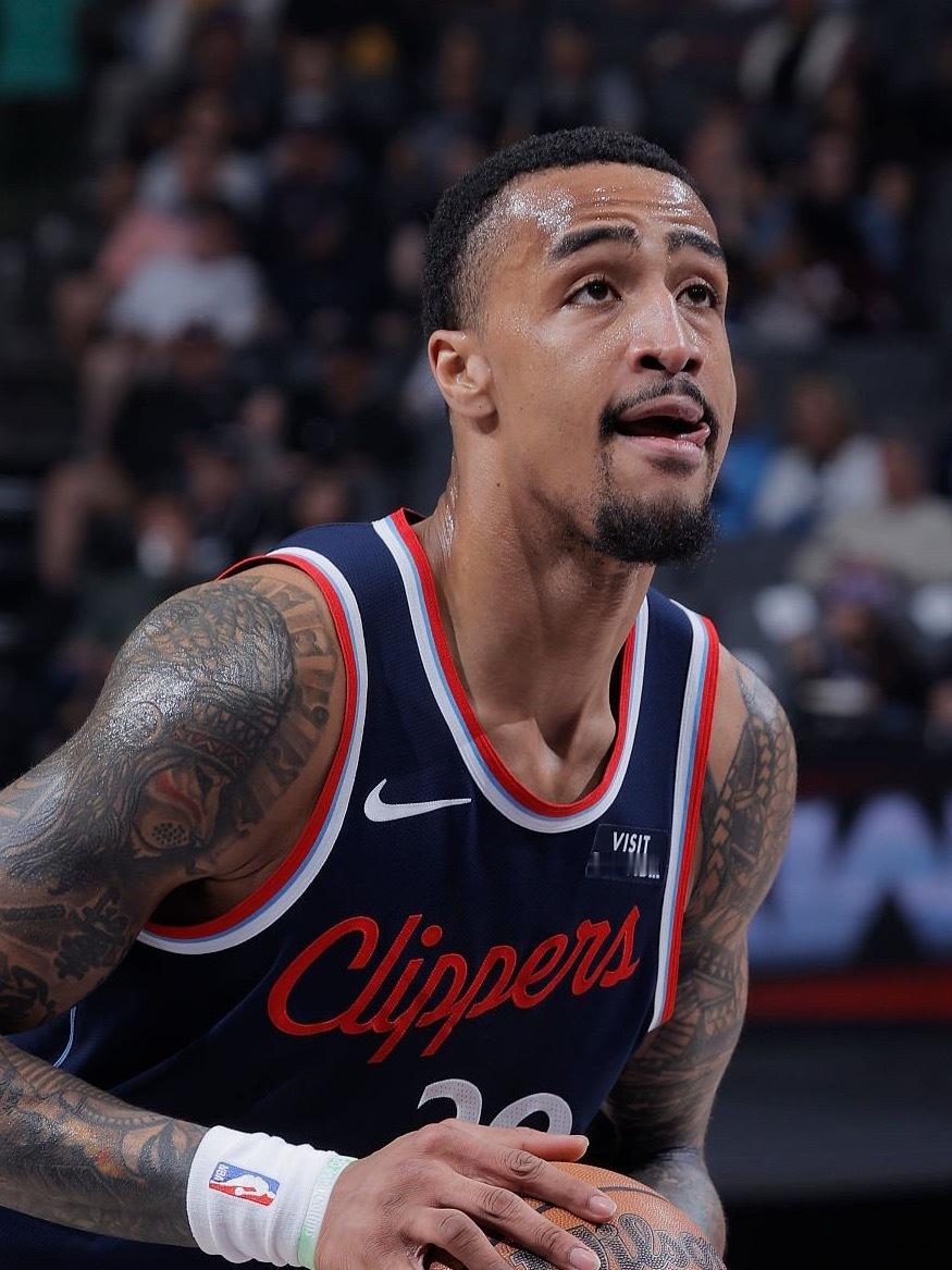 The Athletic：活塞将约翰·科林斯视作大前锋位置的长期答案。科林斯生涯