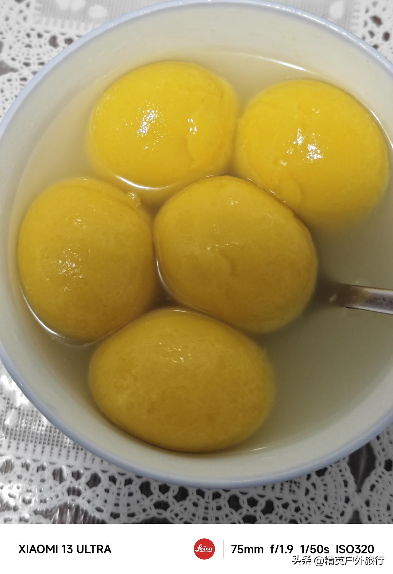 正月十五元宵节，太行山小城现在也没有灯会，不热闹了，只能吃个汤圆，来个节日仪式感