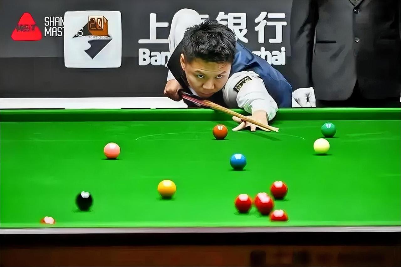先梳理整场对局的绝境背景，更能凸显决胜局含金量。周跃龙原本手握4-2的比分优势，